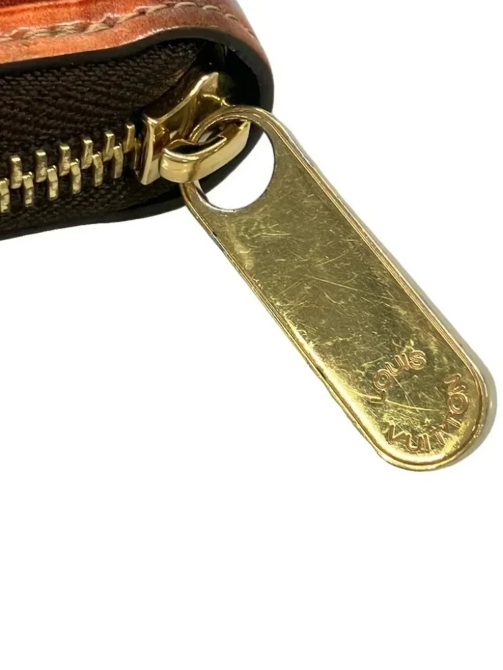 LOUIS VUITTON Zippy Wallet Monogram Transformed Canvas